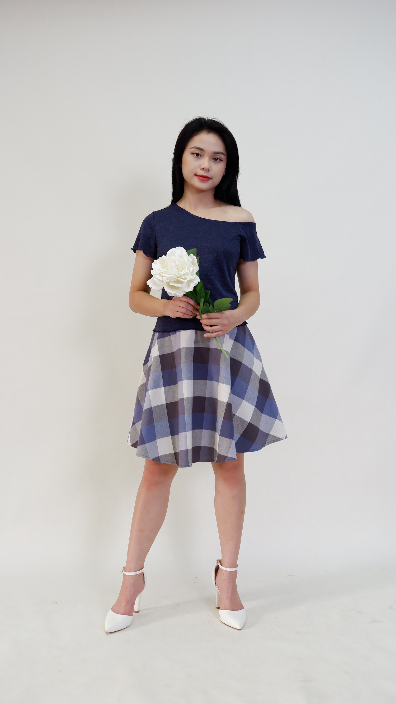 Áo thun lệch vai tay ngắn-AT010223