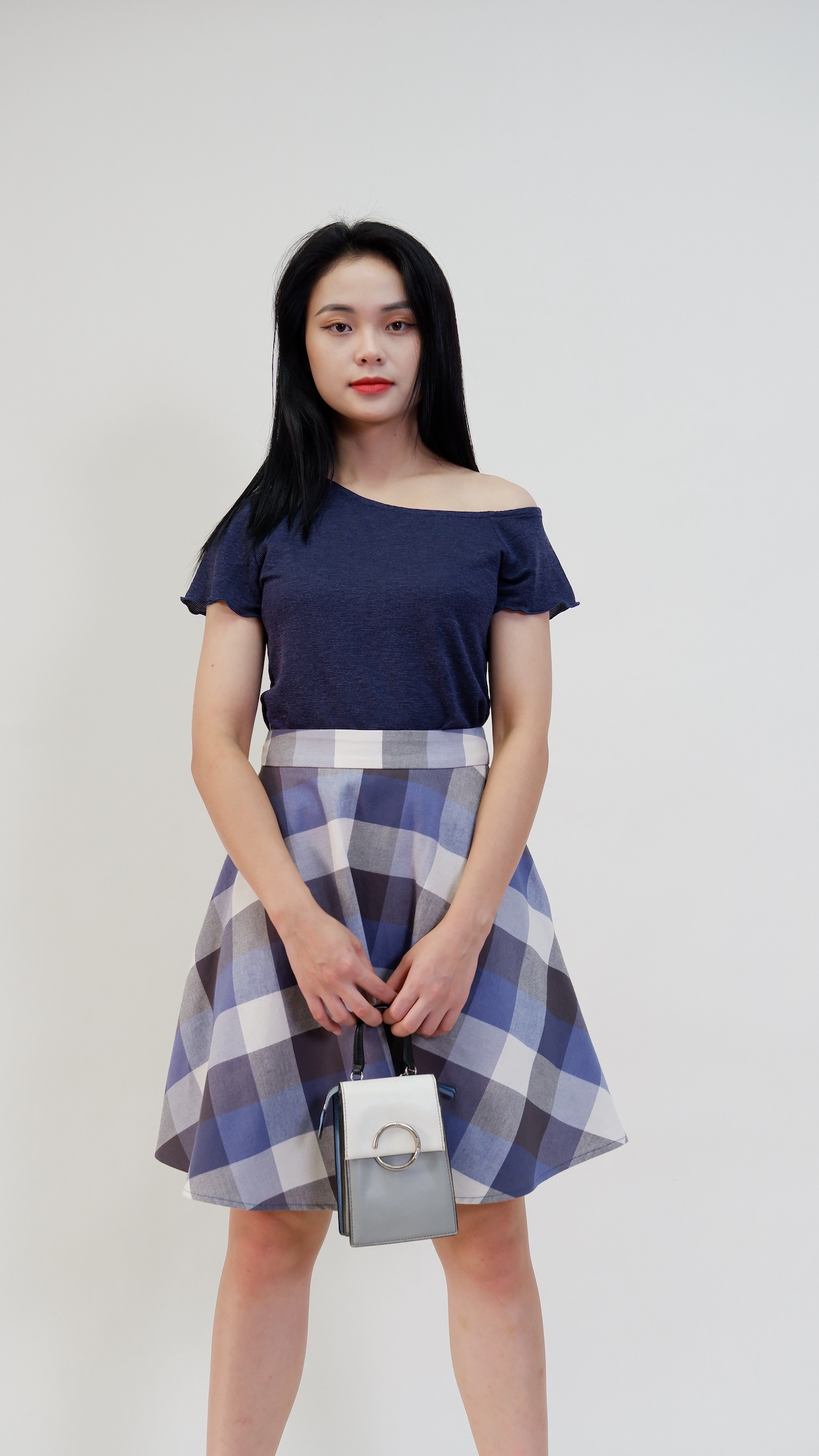 Áo thun lệch vai tay ngắn-AT010223