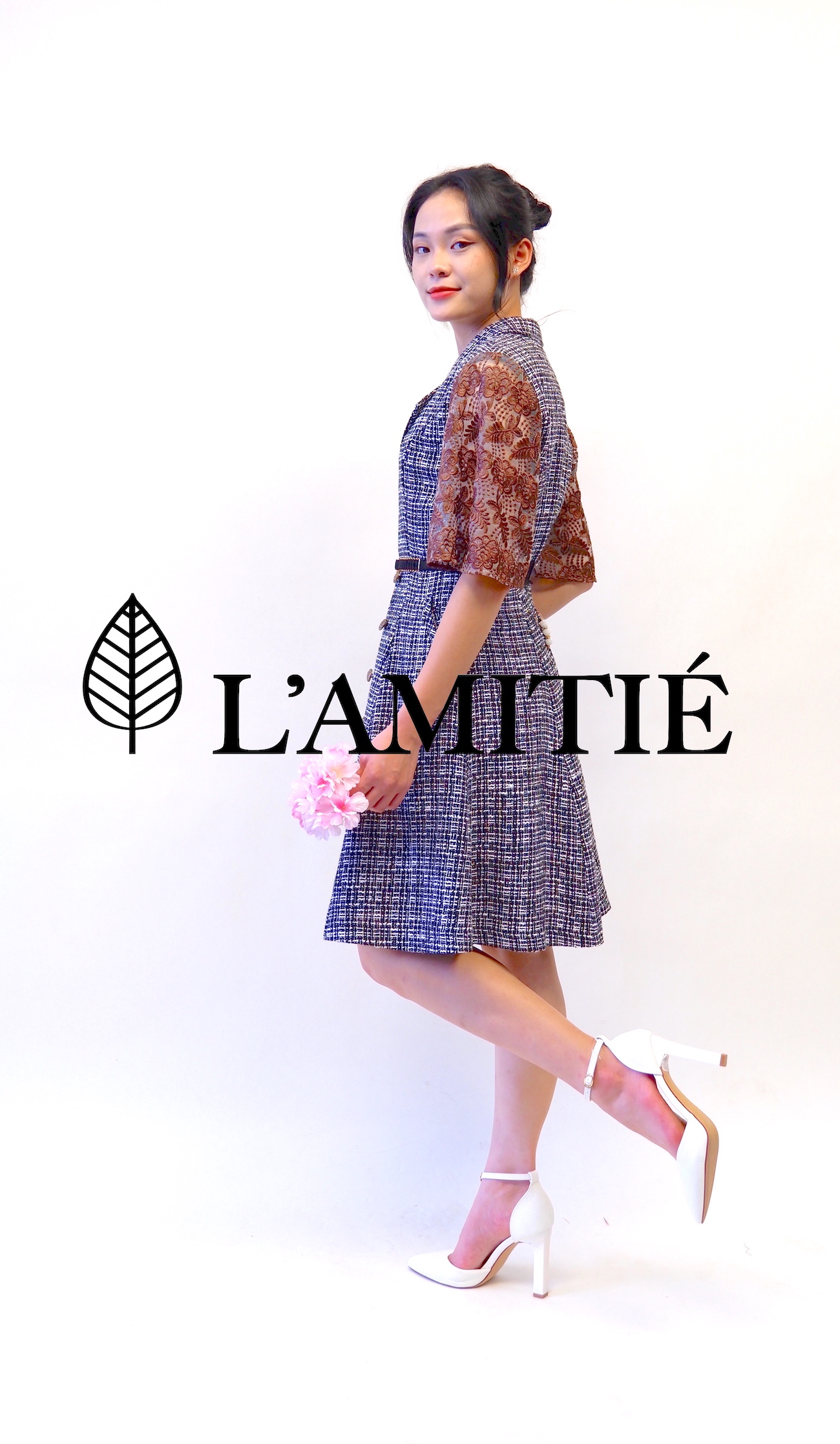 Đầm tweed cổ vest-VLT050223