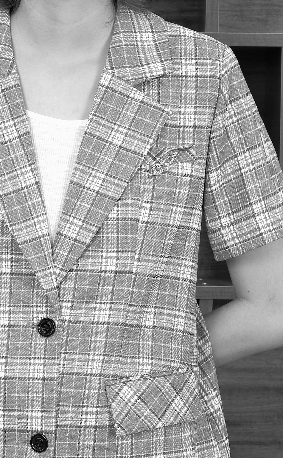 Vest kẻ cộc tay