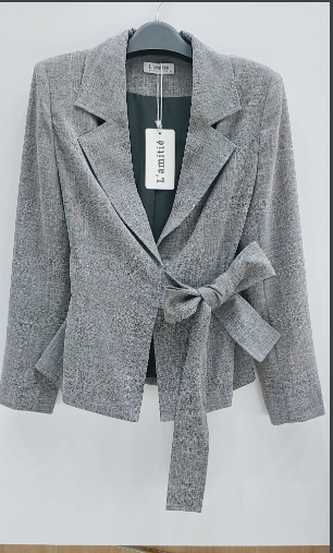 Áo vest thắt đai bên