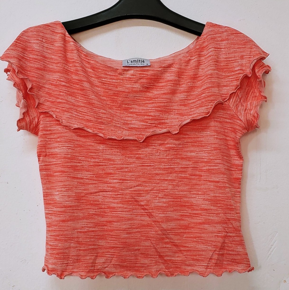 Áo thun cổ trễ cộc tay
