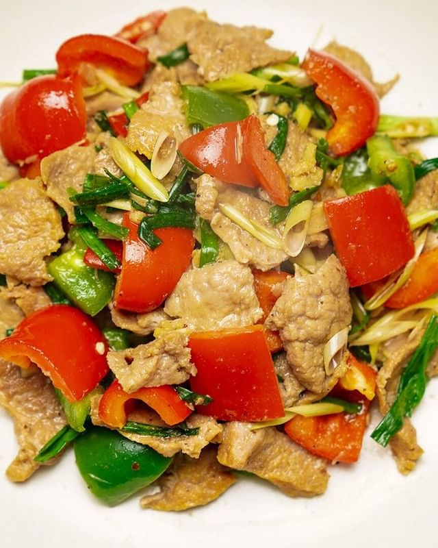 1. Giới Thiệu Về Nầm Bò Xào Dứa