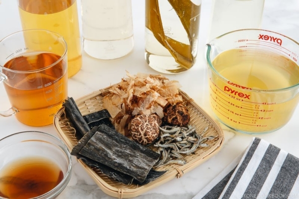 Cách Nấu Nước Dashi Chuẩn Vị Nhật – Chọn Loại Nước Dashi Phù Hợp Với Bạn