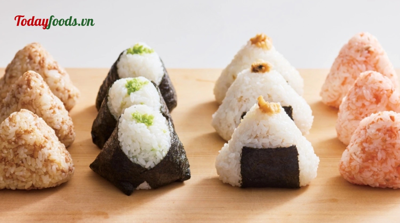 Cơm nắm Nhật Bản (Onigiri) là gì?