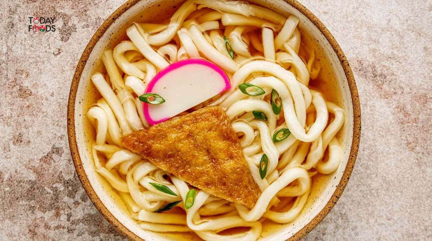 Kitsune udon với đậu phụ chiên