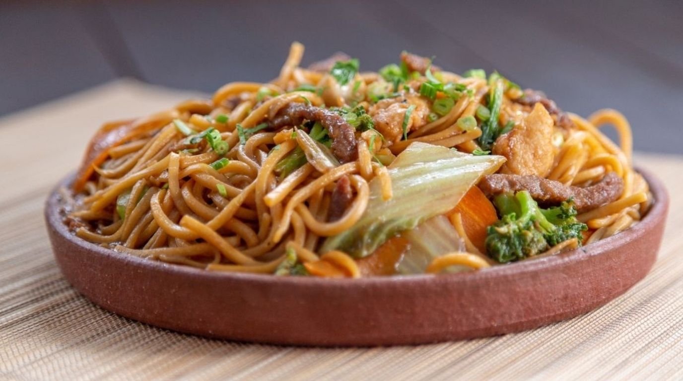 Món Mì Yakisoba Tươi {Itsuki} 510G (3 Phần Ăn, Kèm Gói Sốt Gia Vị)