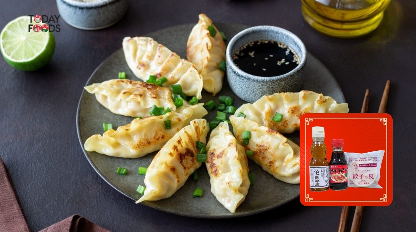 Review Combo Nguyên Liệu Bánh Xếp Gyoza 3 Món (Vỏ Bánh + Nước Chấm Gyoza + Dầu Mè)