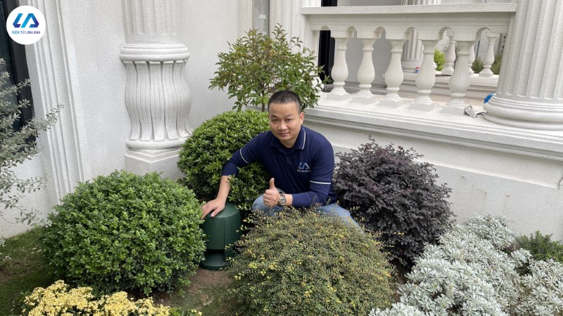 Công trình âm thanh sân vườn JBL hơn 50 triệu cho khách hàng Hà Nội