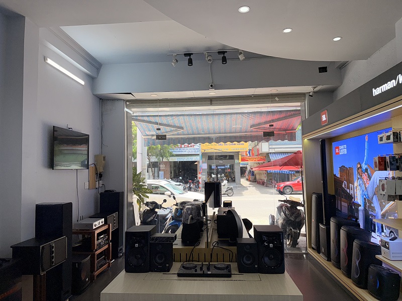Showroom Điện tử Linh Anh tại 27 Hàm Nghi - Đà Nẵng