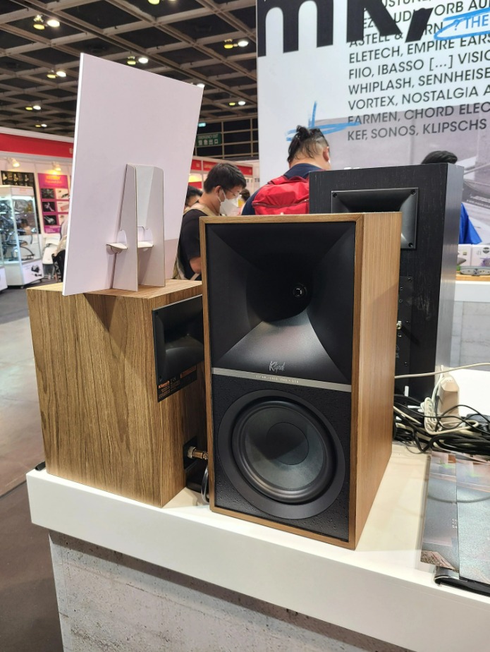 Klipsch khuynh đảo thị trường âm thanh cuối năm 2022 khi trình làng bộ đôi loa bookshelf The Nines và The Sevens