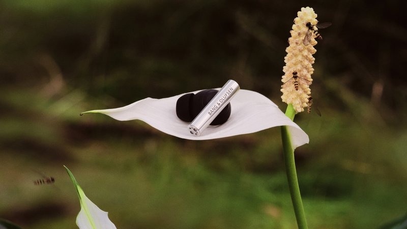 Tai nghe B&O Beo Grace chính thức mở bán – Một thế kỷ tinh hoa