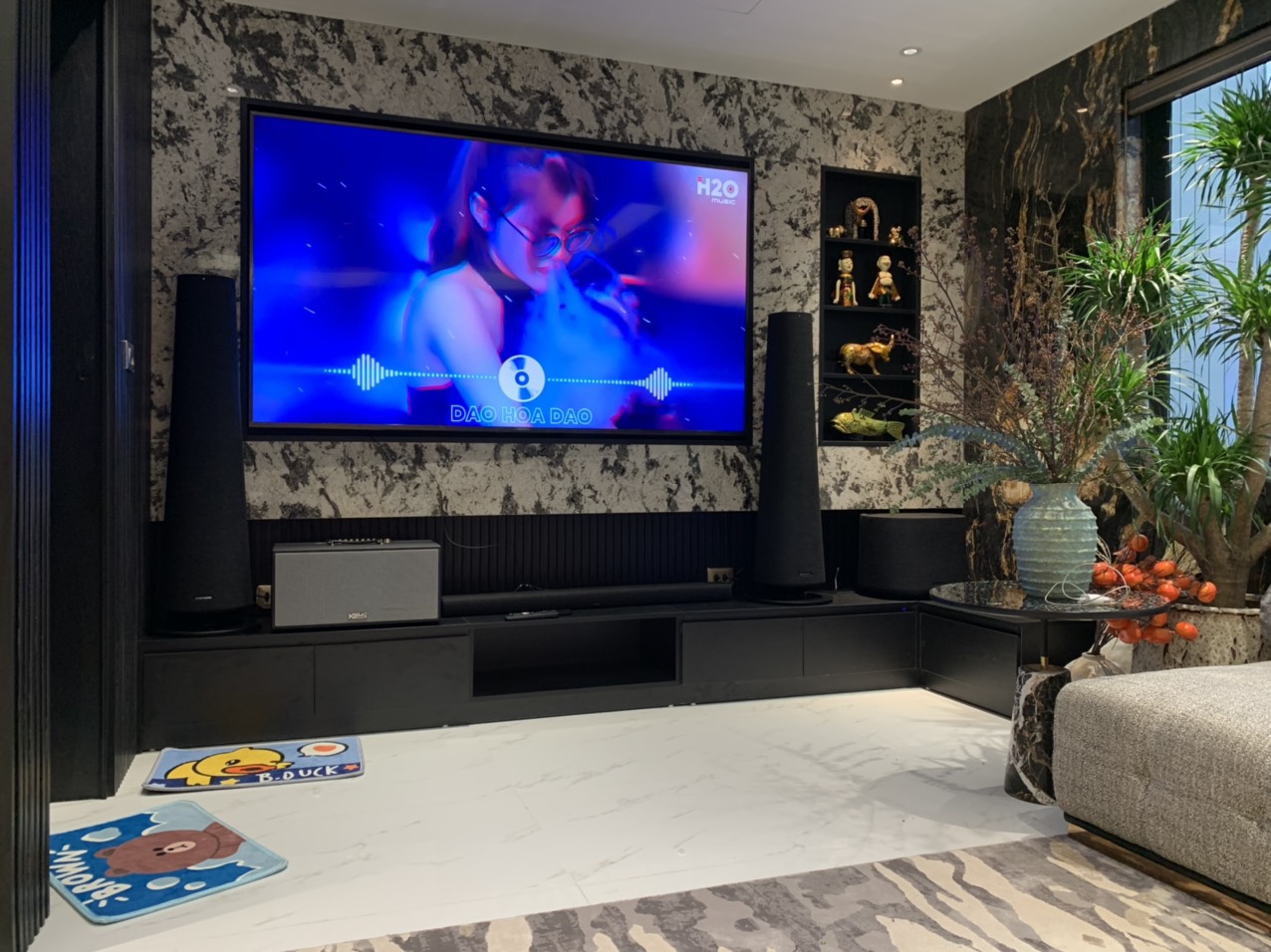 Lắp đặt hoàn thiện dàn âm thanh thuộc bộ sưu tập Harman Kardon Citation cho khách