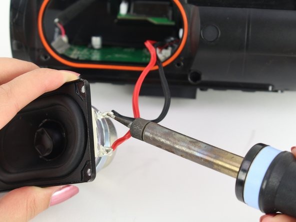 thay thế JBL Charge 4
