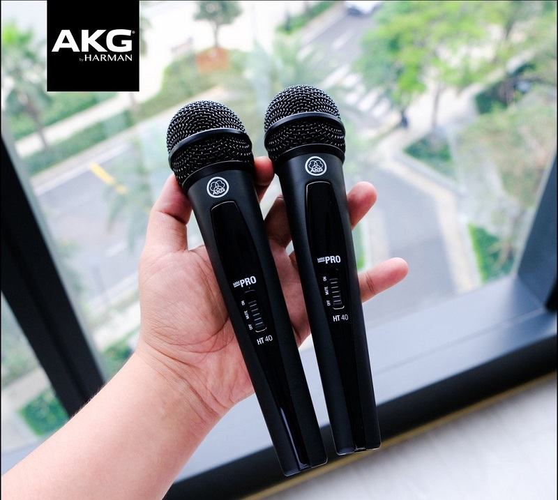 giá micro AKG WMS40 Mini 2