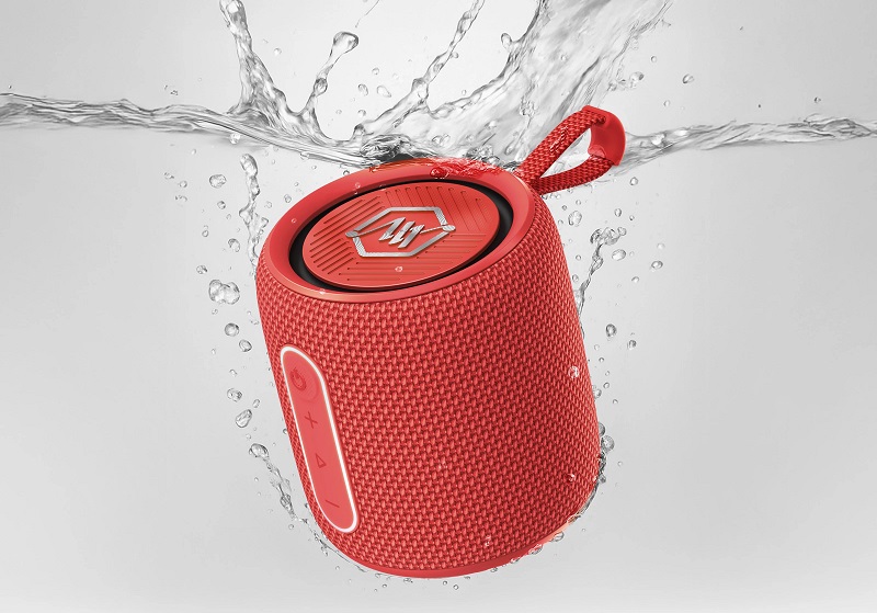 aw trek 12 chống nước ipx7