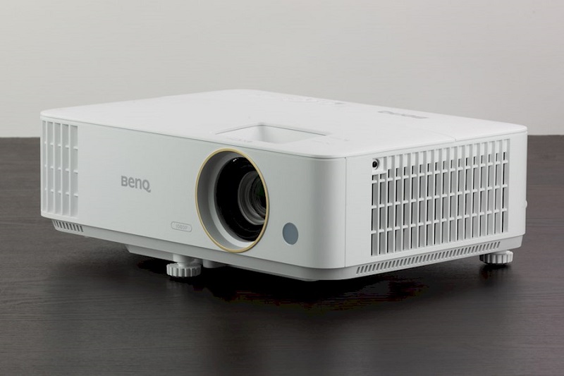 Máy chiếu BenQ TH585P thiết kế