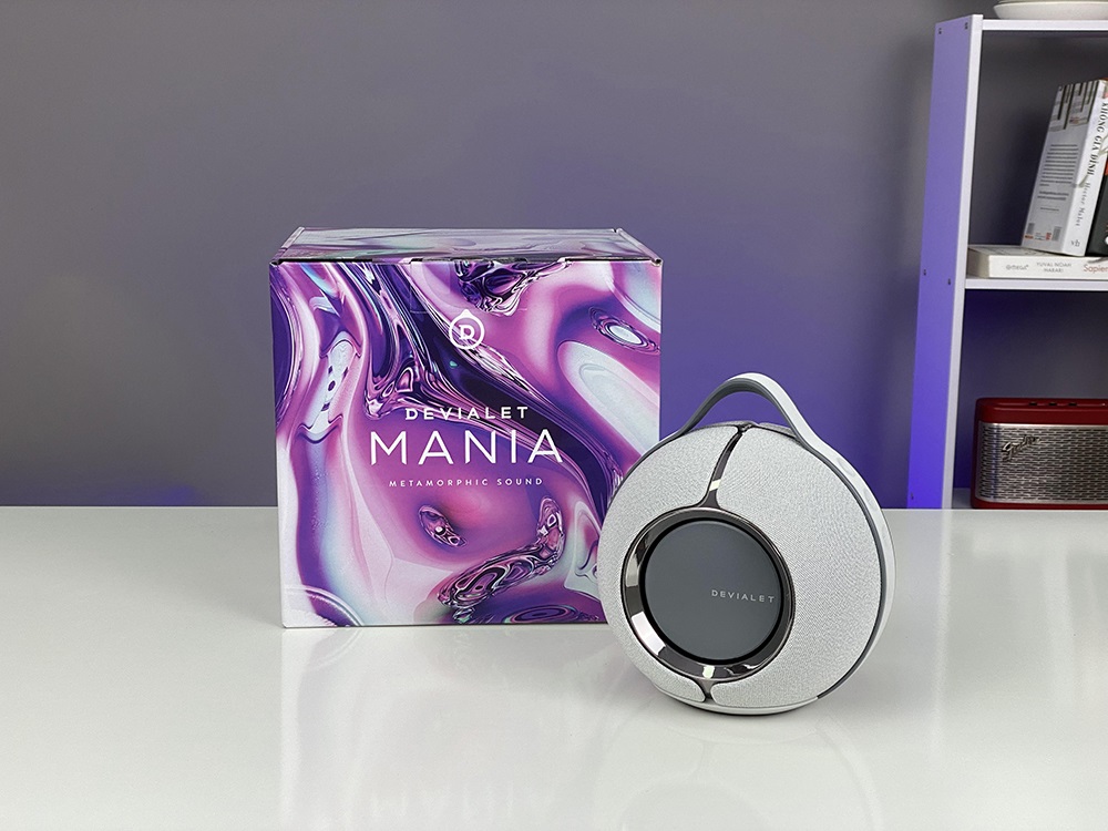 Mở hộp loa Devialet Mania