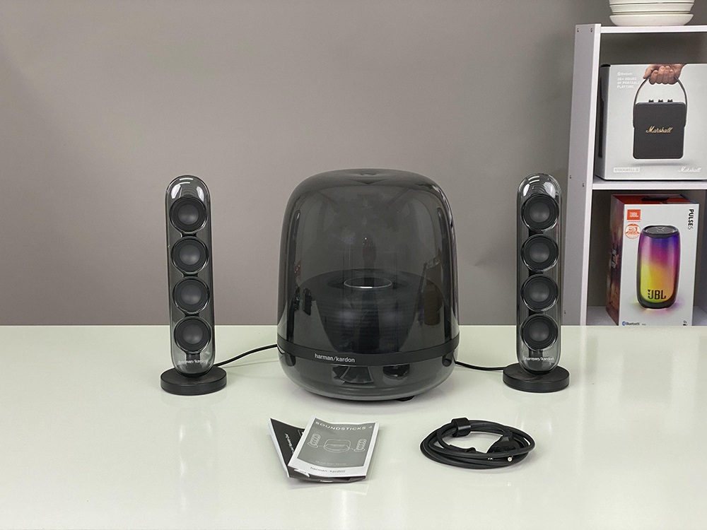 Mở hộp loa Harman Kardon Soundsticks 4