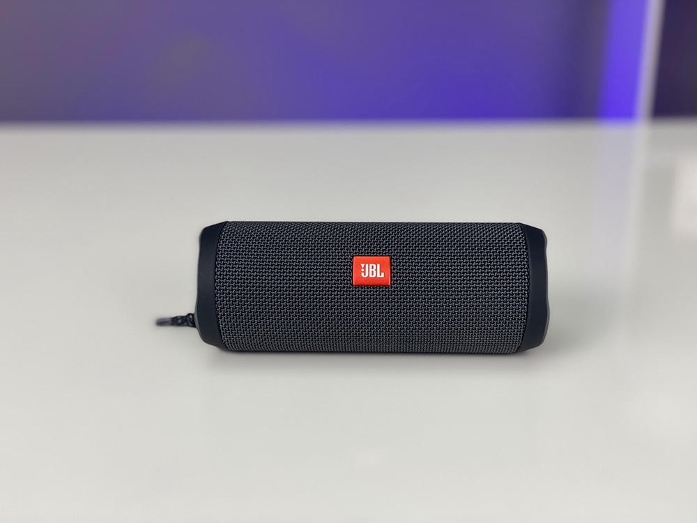 mua loa JBL Flip Essential 2