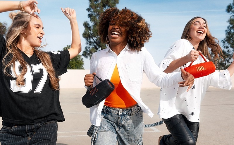 charge 6 chất liệu