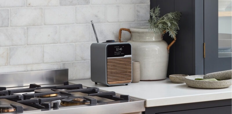 chất âm loa ruark r1s