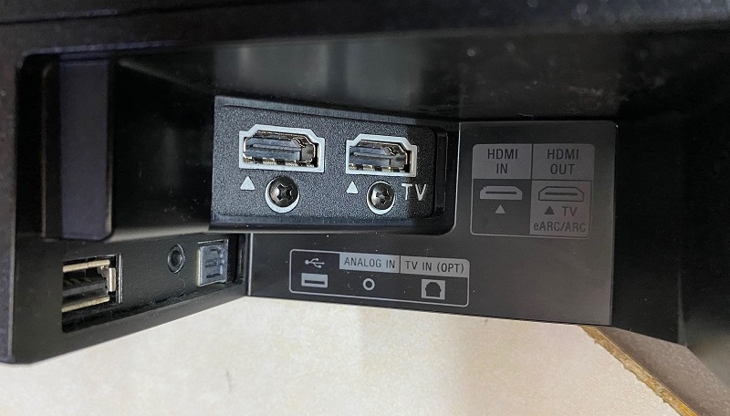 cổng kết nối loa x9000f