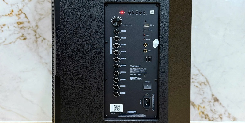 cổng kết nối trên loa acnos cb4800plus