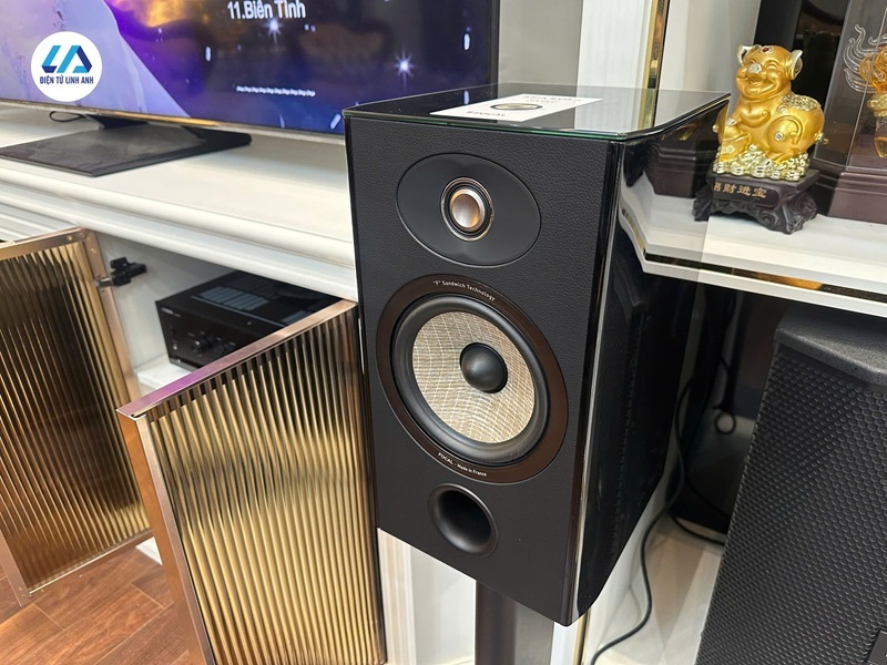 công trình focal aria evo x no1 và yamaha r-n800a