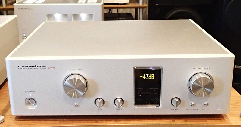 Preamp Luxman C-900U