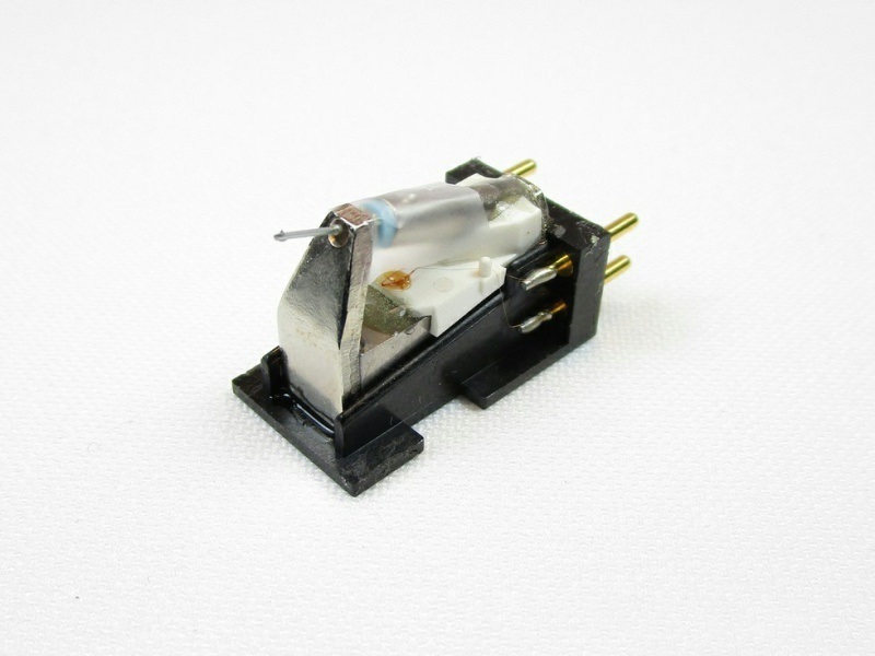 Denon DL-103 Cartridge biểu tượng thương hiệu