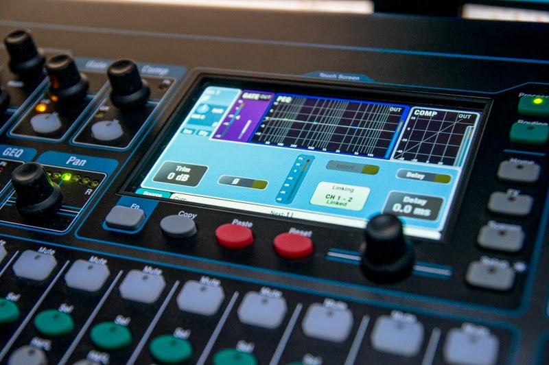 điều khiển mixer qu-16
