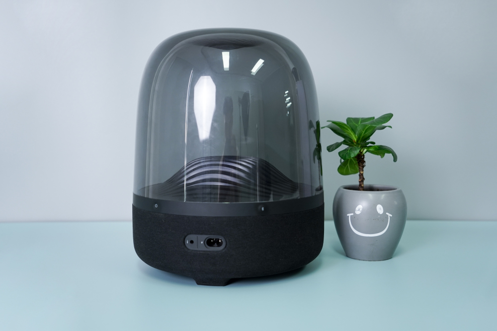 công suất Loa Harman Kardon Aura Studio 3