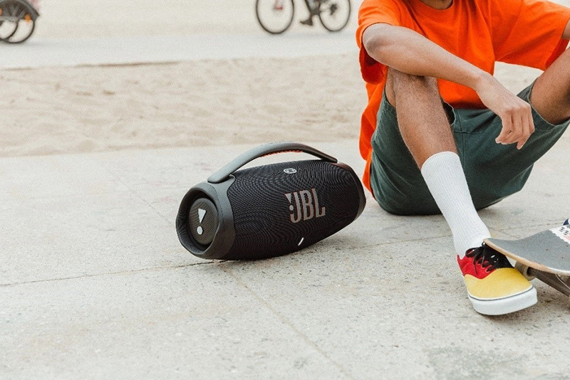 Loa JBL Boombox 3 Wi-Fi chất liệu