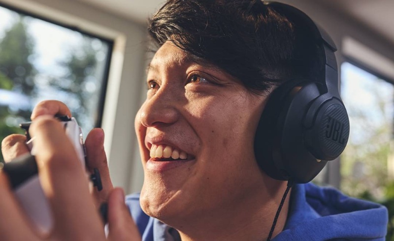 jbl quantum 100m2 micro tháo rời