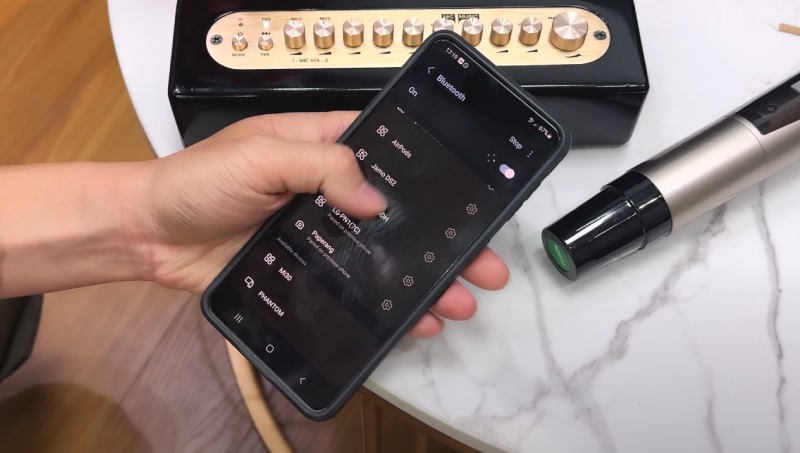 kết nối micro vs điện thoại