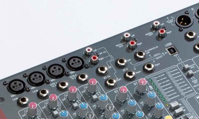 kết nối mixer zed 10fx