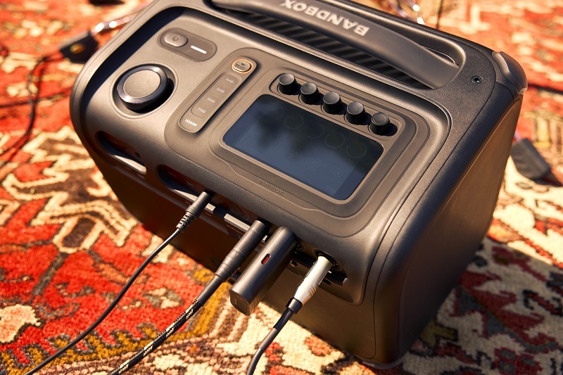 kết nối trên loa bandbox trio