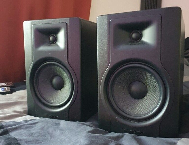 So sánh loa vi tính và loa soundbar? Nên mua loại nào tối ưu hơn? |