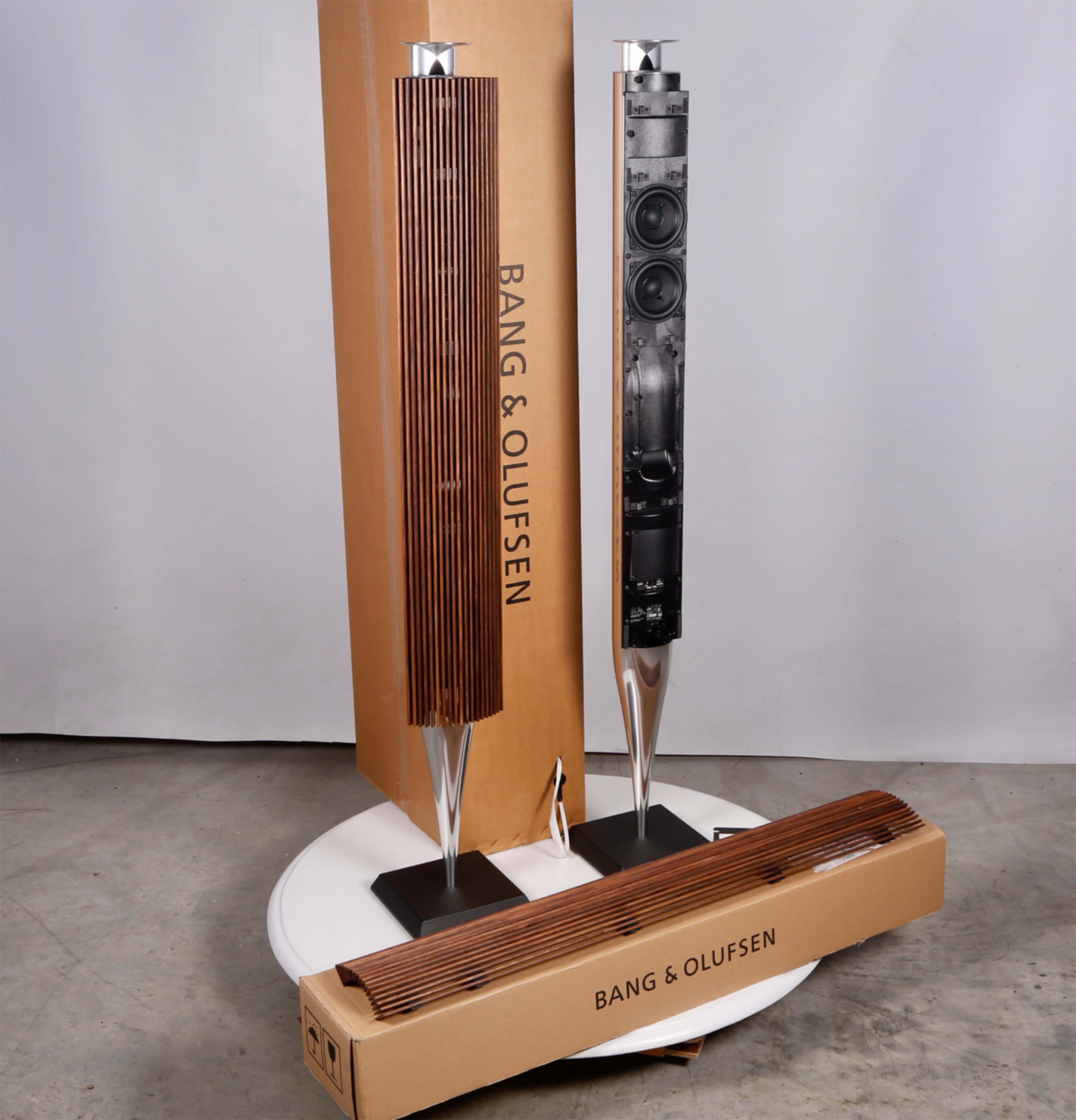 Đánh giá chi tiết loa B&O Beolab 18 |