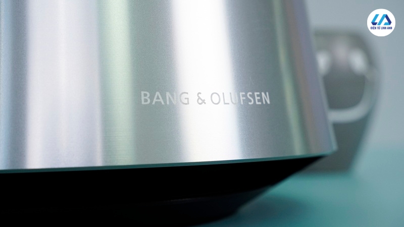 loa bang olufsen beosound 2 gen 3 chất liệu nhôm nguyên khối
