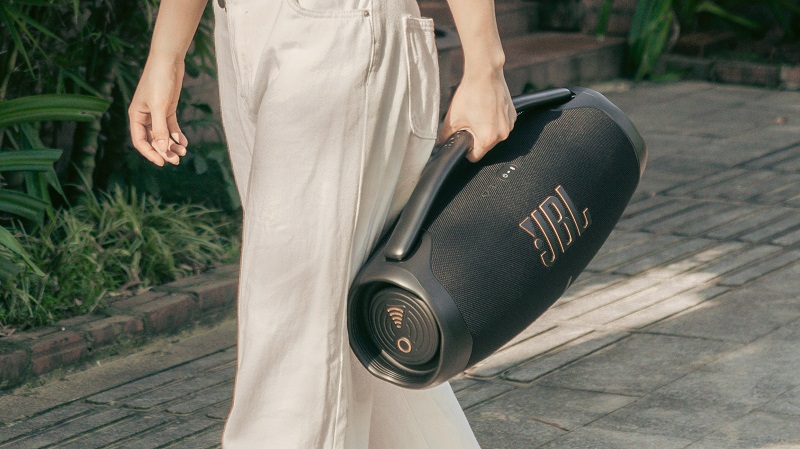 loa boombox 3 wifi dễ dàng di chuyển