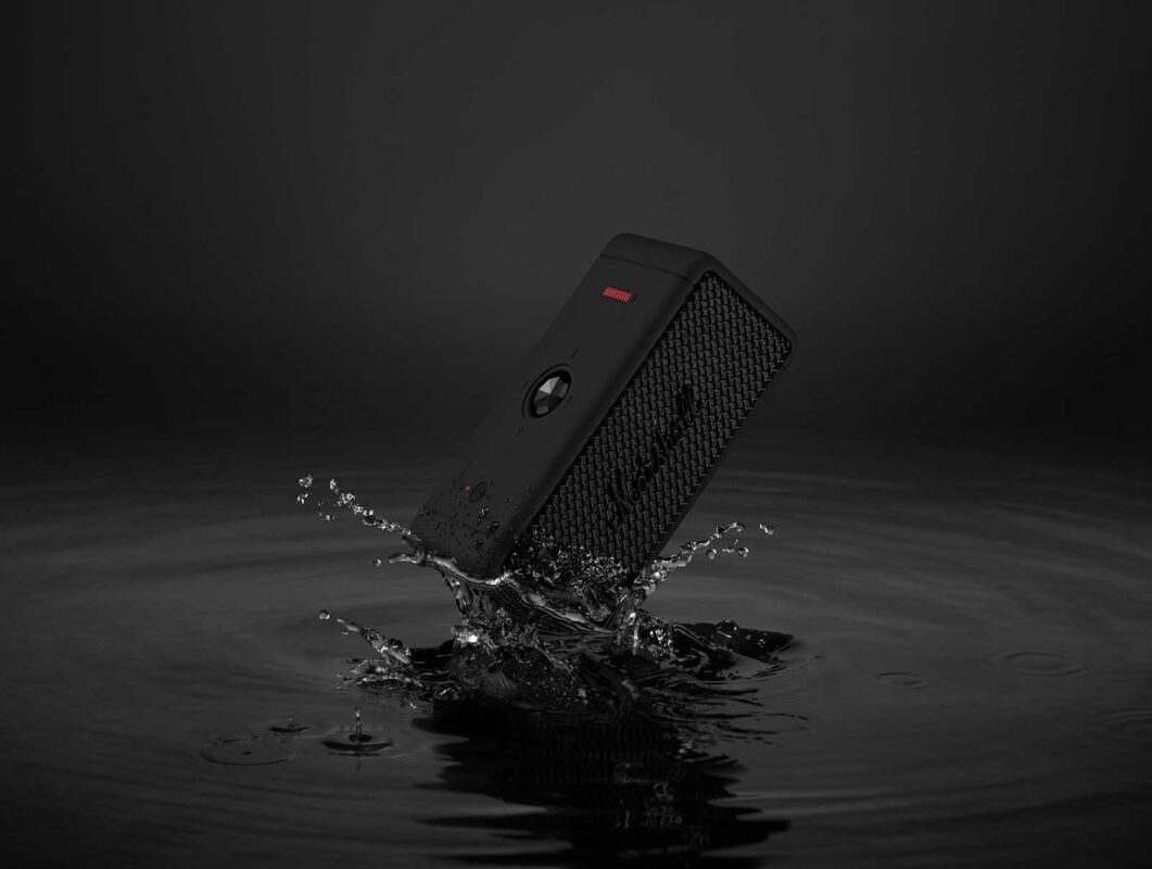 Loa Marshall Emberton Black Diamond có chống nước khổng