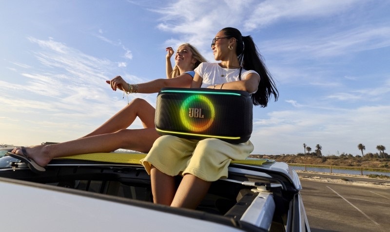 partybox on the go 2 chính hãng