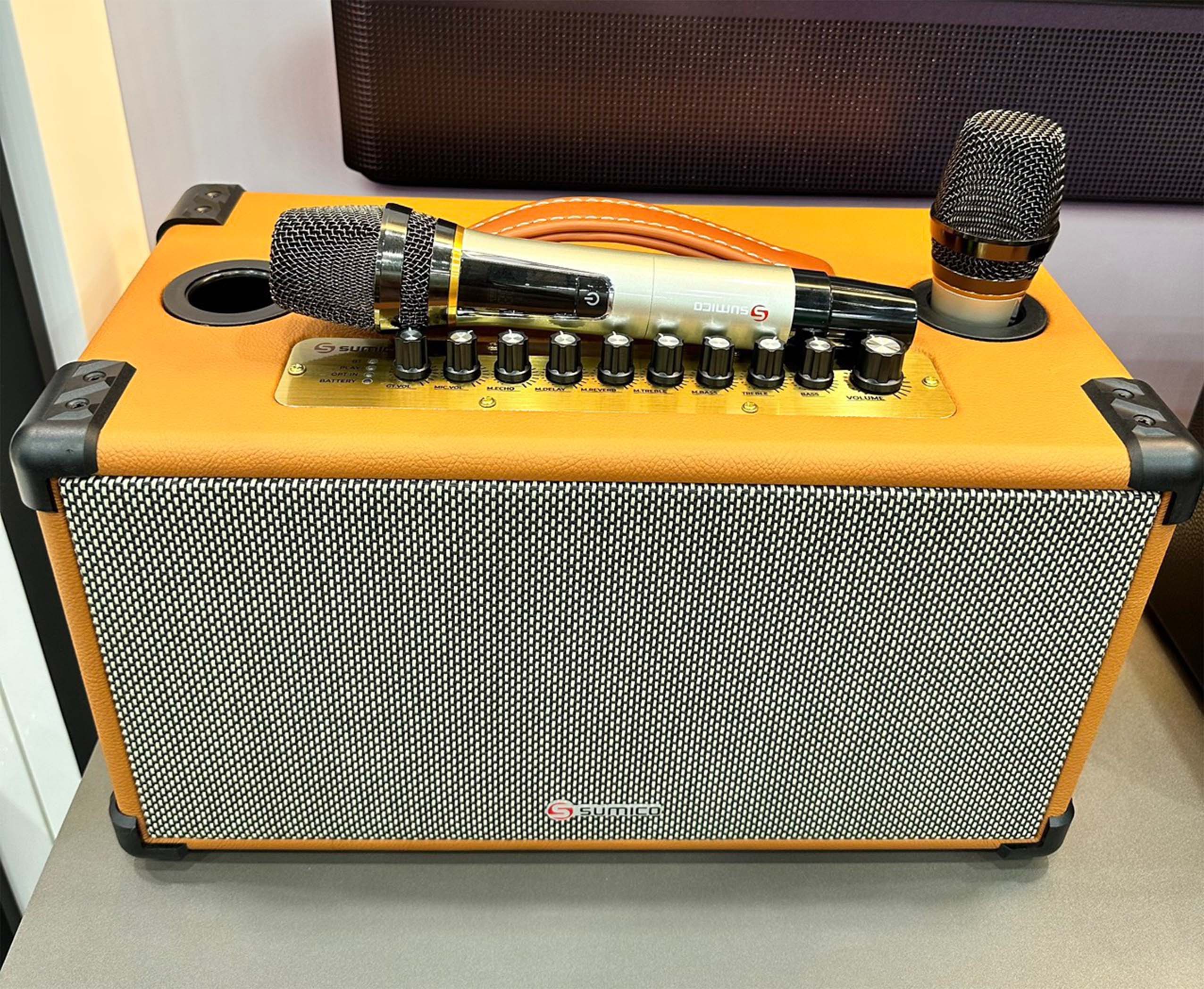 Loa Sumico BT-552