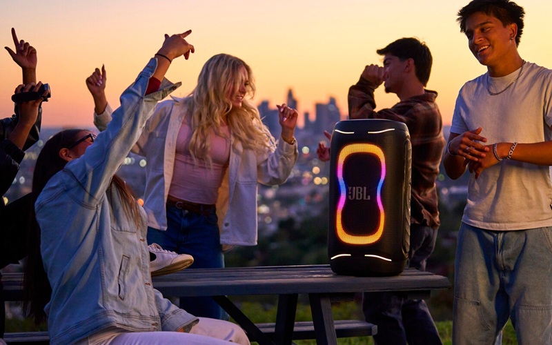 loa tiệc tùng jbl partybox 130 mở bán