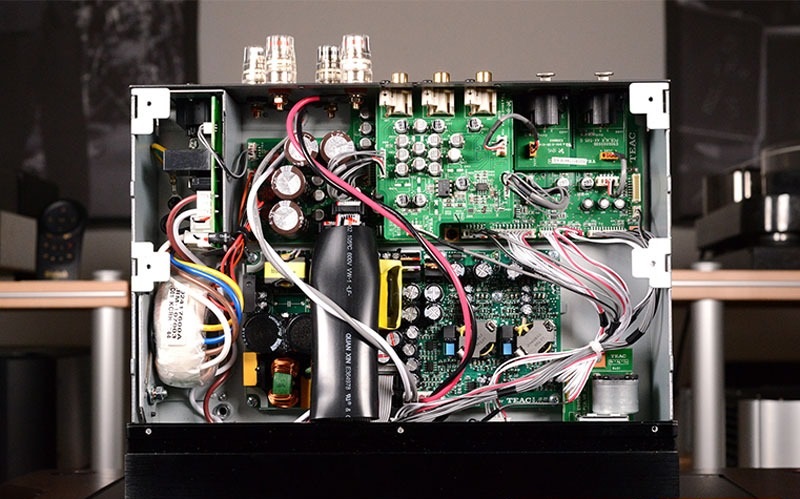 mạch công suất amply teac ax-505