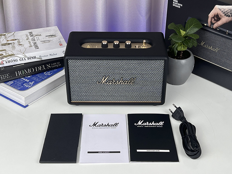 mở hộp loa marshall acton 3