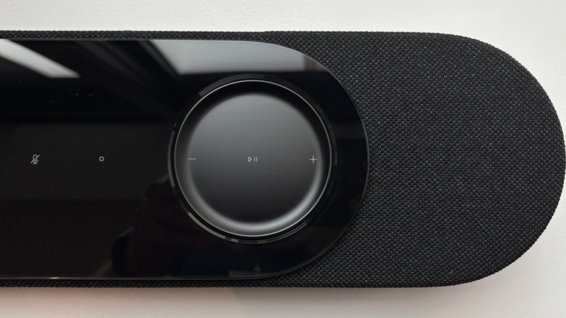 mặt trước loa bose lifestyle ultra soundbar