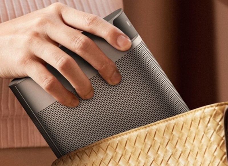 Máy chiếu XGIMI MOGO 2 Pro với thiết kế nhỏ gọn, hiện đại